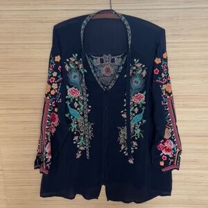 Johnny Was floral rayon embroidered tunic top‎ sz XS blue multicolor buttons tie